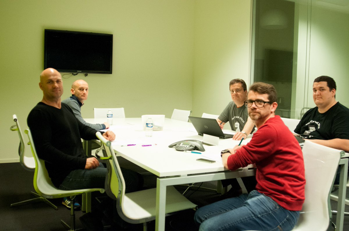 barry_artistic's tweet photo. Le jury délibère ... Bientôt la fin du #HackValtech @Valtech_FR Très belle expérience #work #SeeYouNextYear https://t.co/bVTKW0N8CS