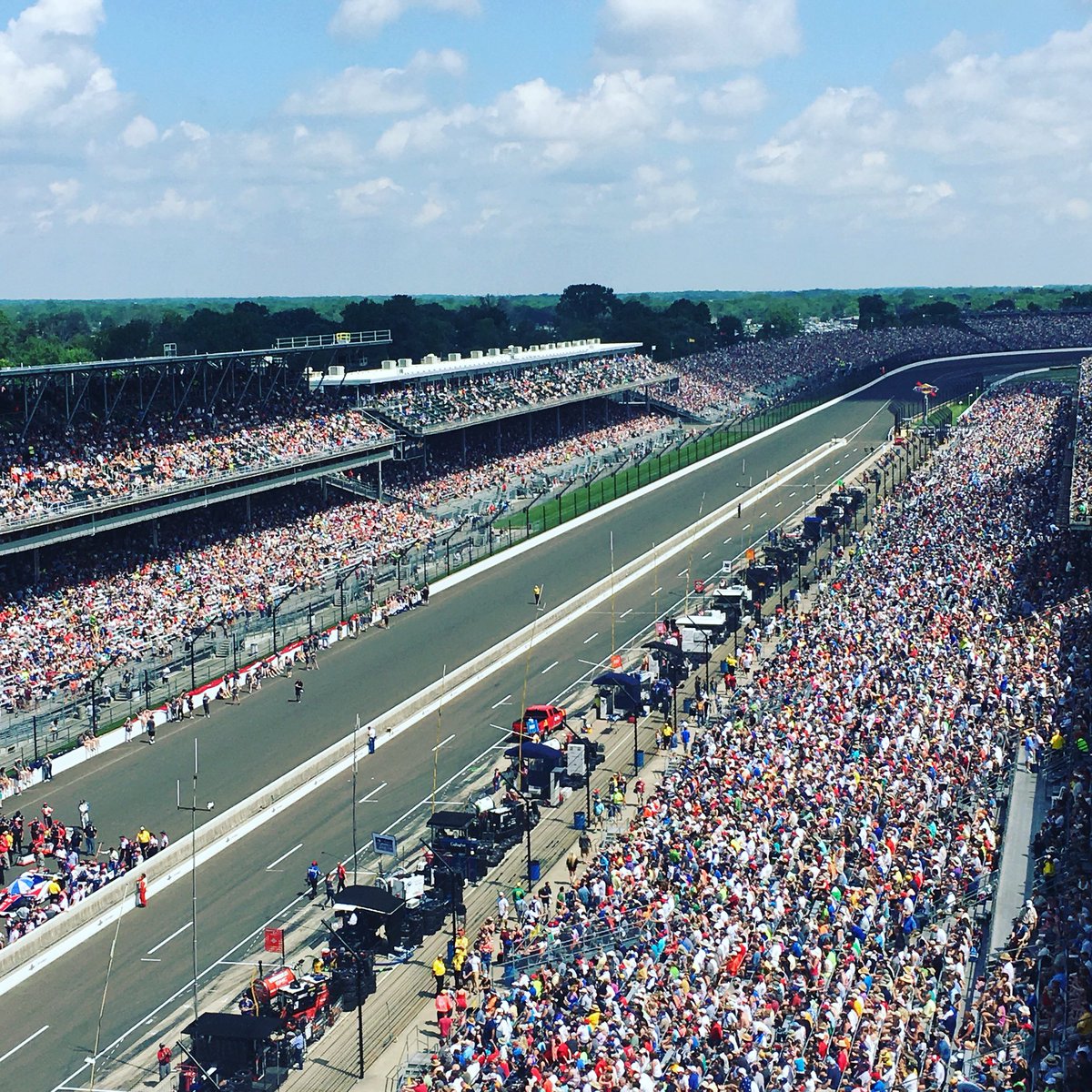JessBalser's tweet photo. This is what sold out looks like. Follow #TripleWeekend to see Monaco, Charlotte, & Indy from our eyes. @JMIteam https://t.co/Ft2gGpSgjg