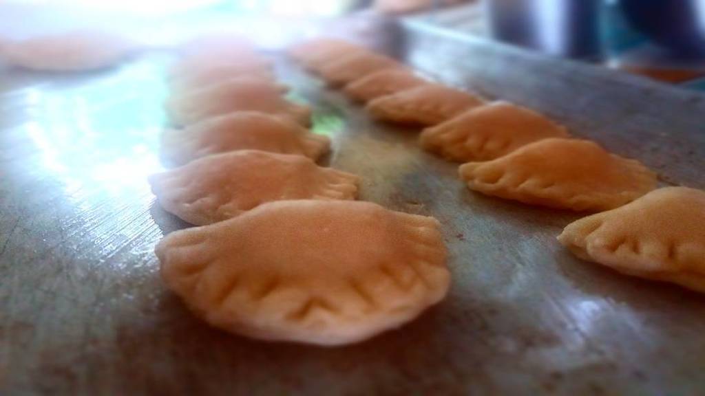 candypamel's tweet photo. ¿Alguien extrañaba las #CandyEmpanadas de @candygourmetpty?
Hoy trabajamos desde tempranit… https://t.co/AiEBH9wDZV https://t.co/3dl0Eg3FSI