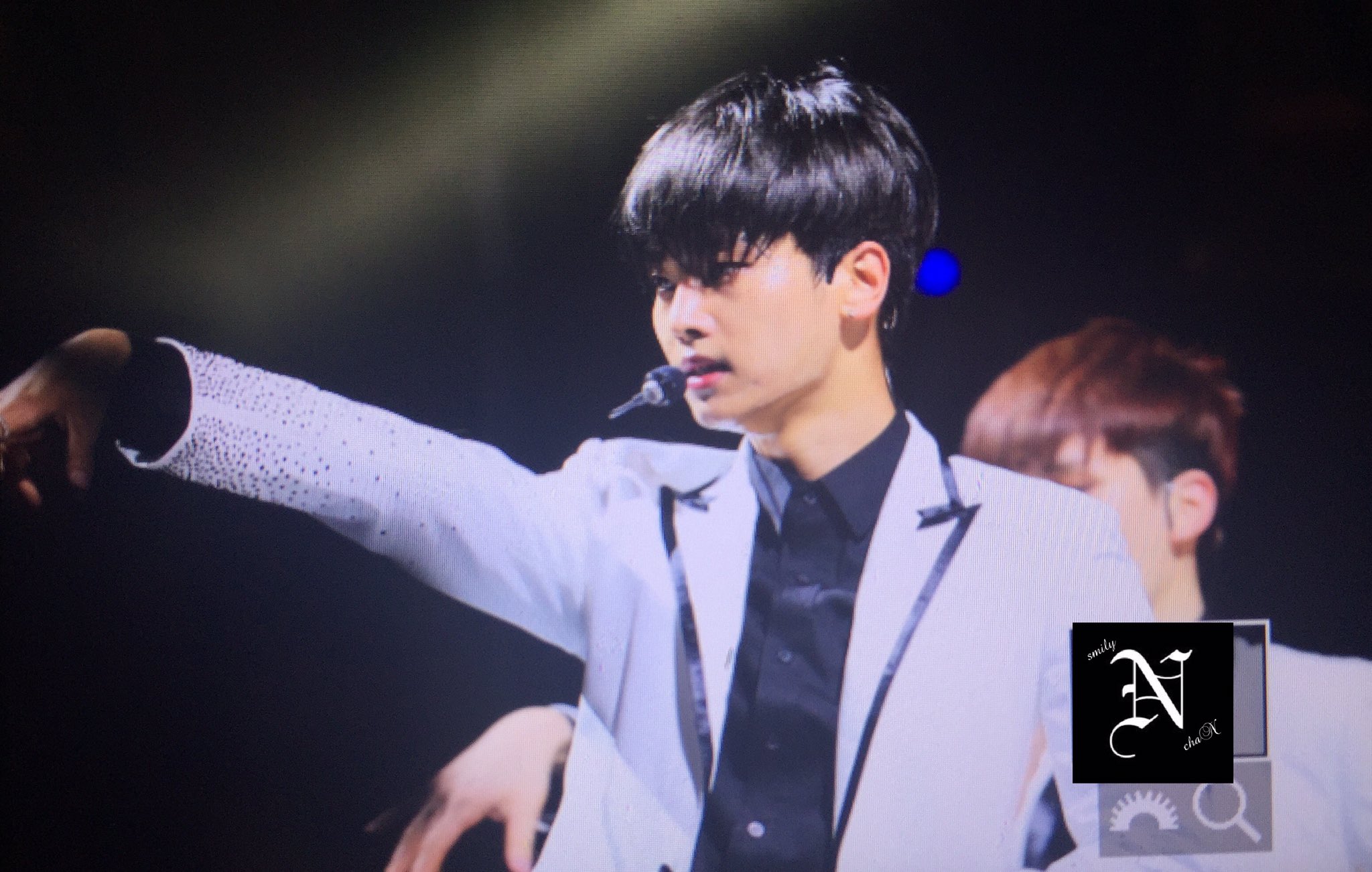 CjotO1hUgAAXDcU.jpg:large