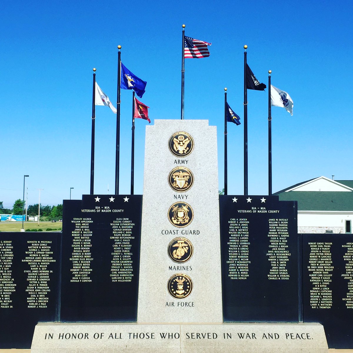 Songs4Soldiers_'s tweet image. We paused to pay our respects this morning to those men and women we've lost. All gave some, some gave all...