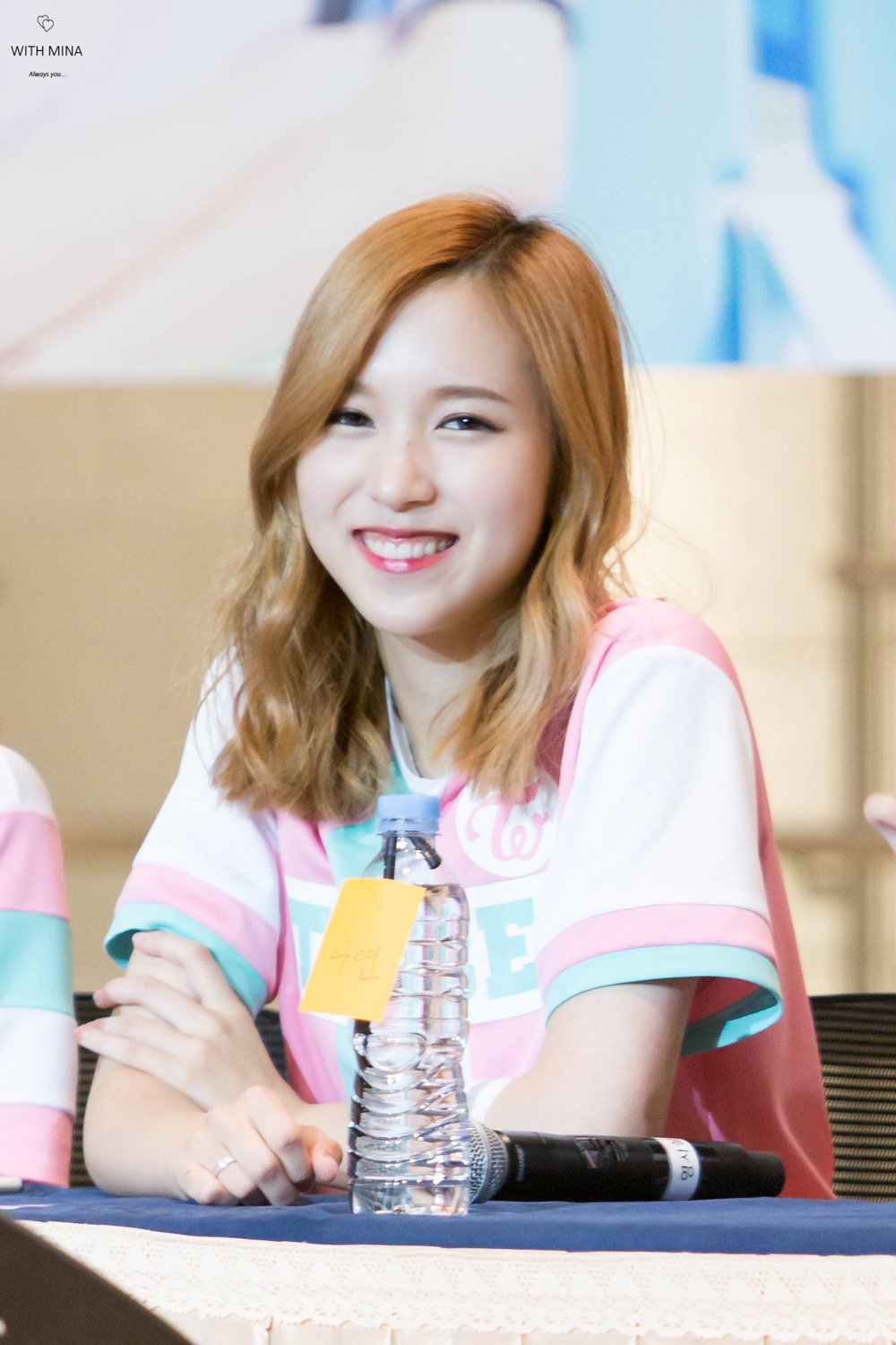 CjoyRyUUkAAGD22.jpg:large