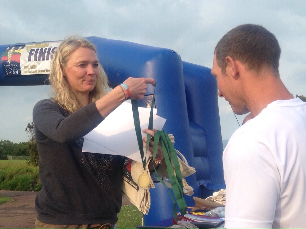 RealJodieKidd's tweet photo. Handing the medals out the wonderful people who finished #yomp2016 @theRMcharity #102 milesnonstop #hoofingeffort https://t.co/mi5EKuwzz4