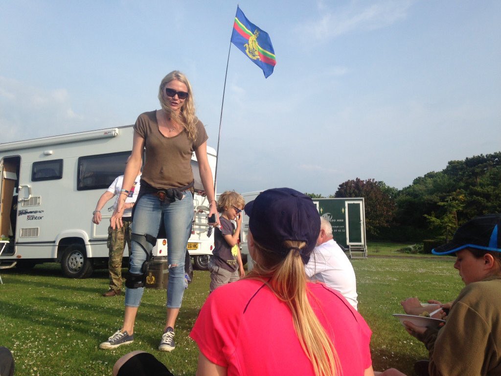 RealJodieKidd's tweet photo. Handing the medals out the wonderful people who finished #yomp2016 @theRMcharity #102 milesnonstop #hoofingeffort https://t.co/mi5EKuwzz4