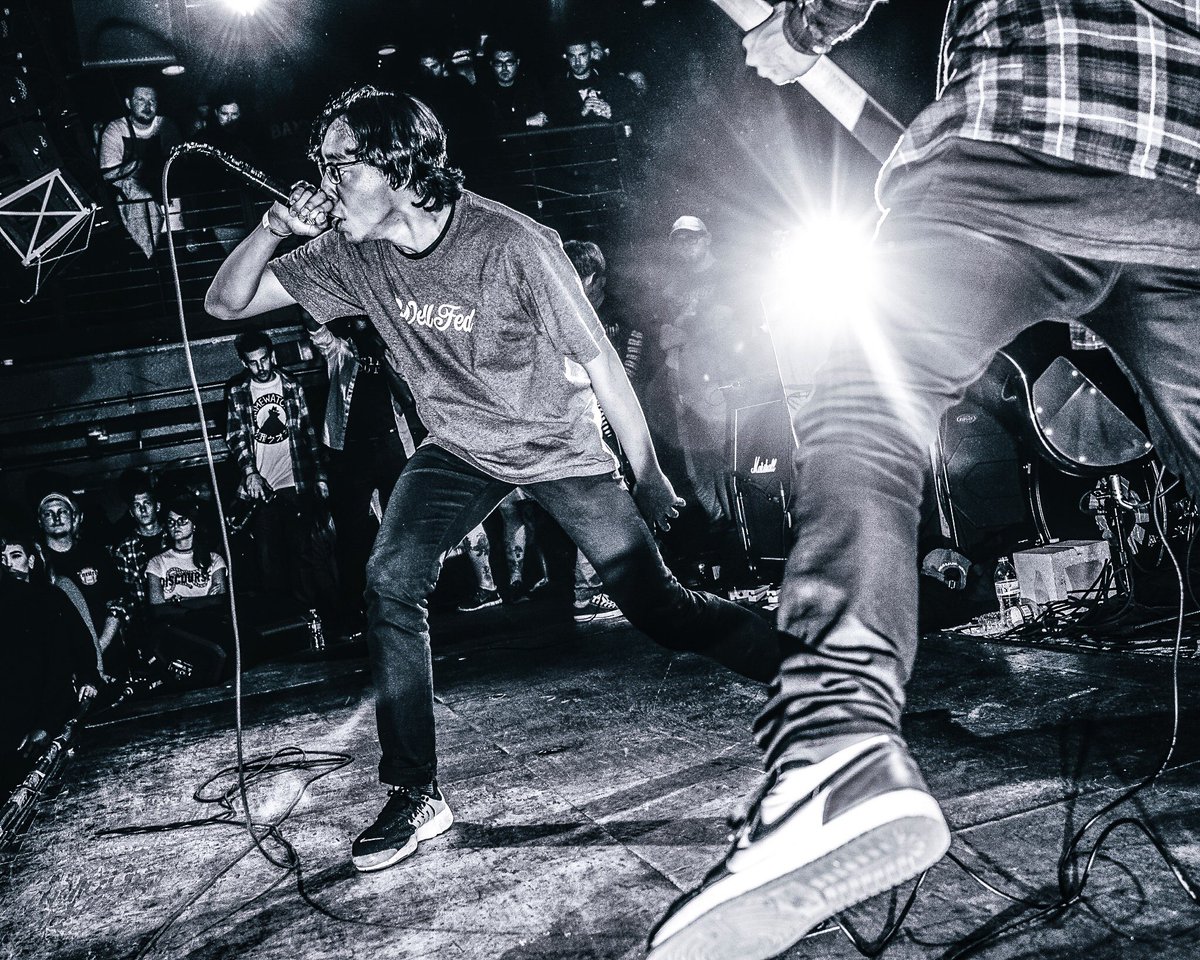 kiabadmeza's tweet photo. LOSING END @ RAINFEST. https://t.co/JtKZzuciL0