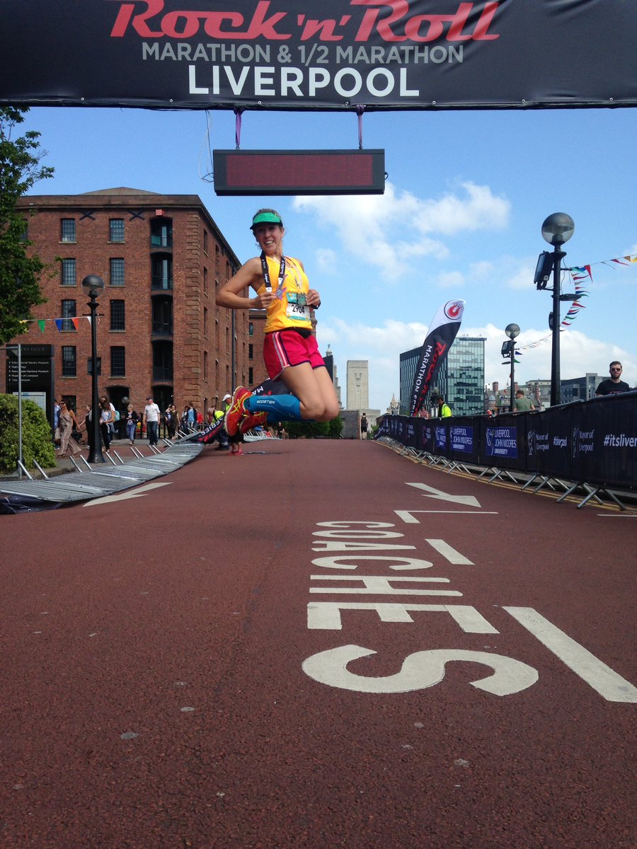 vegemiterun's tweet photo. Weekly Half # 51 done in full @BVSport_UK technicolor glory! #colouryourrun. 1:43, 27th/712; 100th/3898! https://t.co/MQjttWcMhi