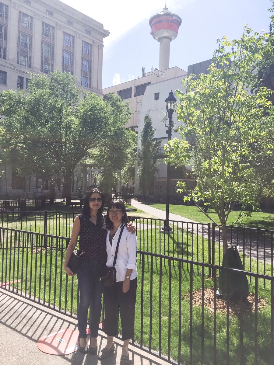 melaniemwong's tweet photo. Good conference? What conference? Ha! @UBC_LLED #lleders in #yyc https://t.co/Q9L0yVYV3G