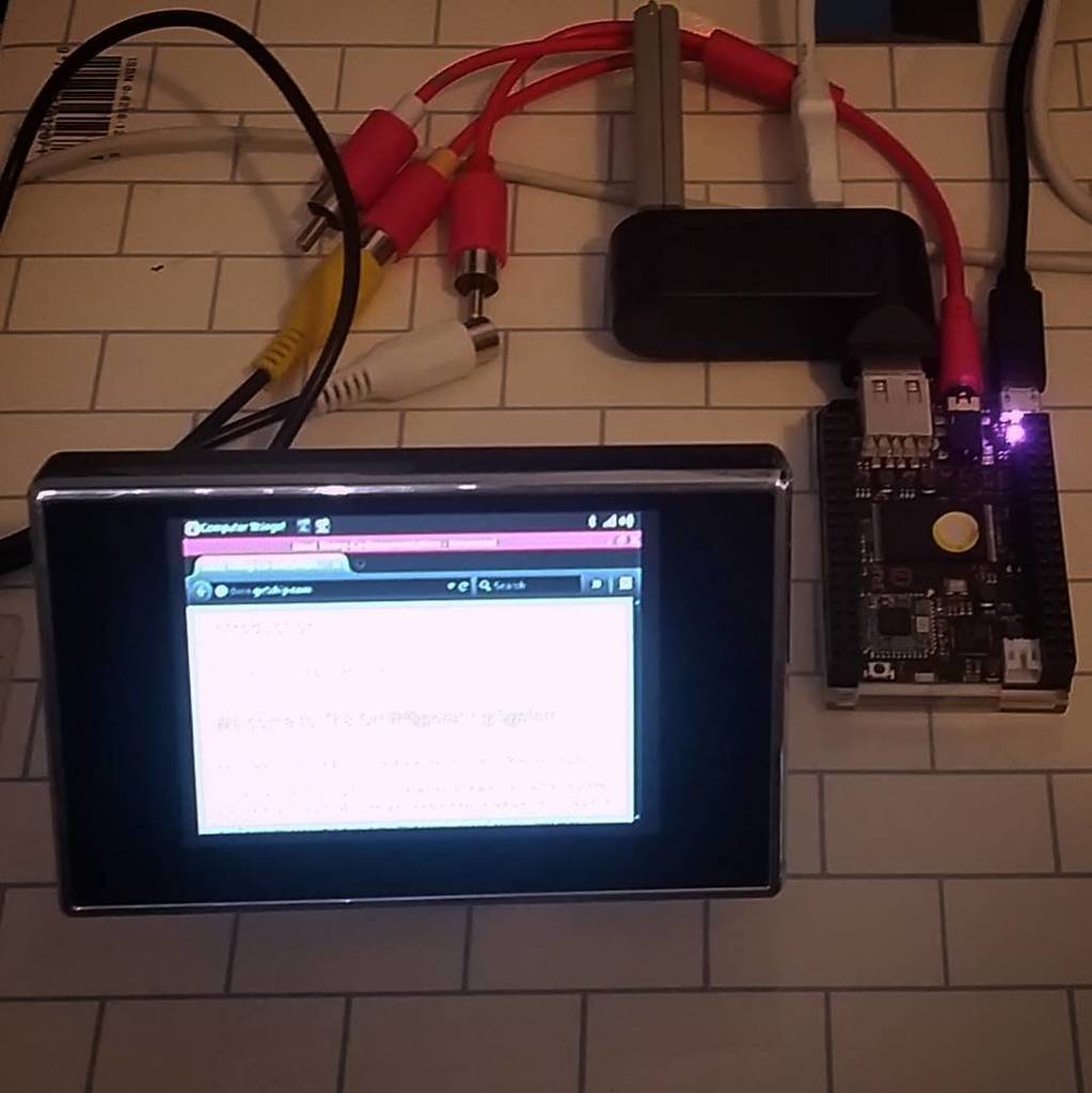 caudalfinIoT's tweet image. Having a little fun with #CHIP #9dollarcomputer #nextthing #iot #internetofthings by ryanoc333