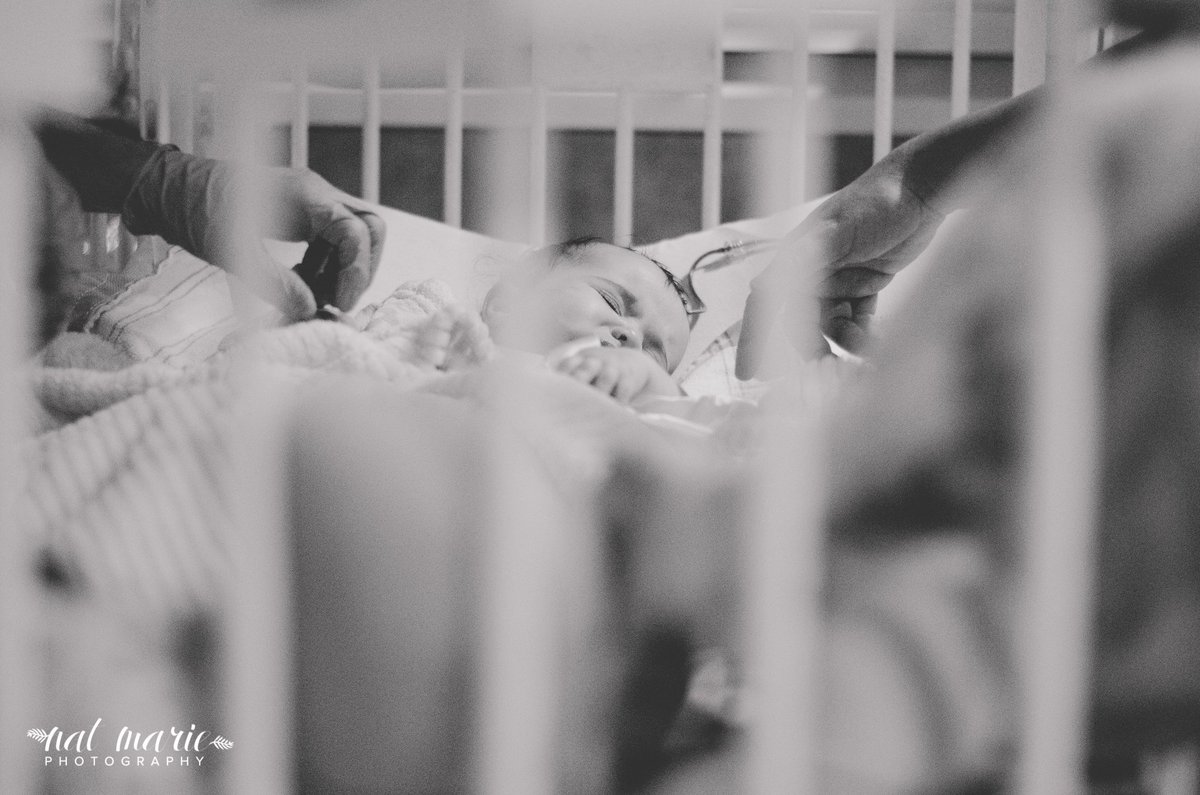 NatMariePhoto's tweet image. One day, when she's 18 years old, I hope this photo serves as a reminder that she can conquer ANYTHING - even cancer