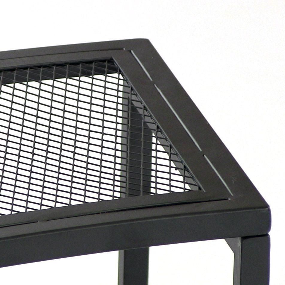 cheapbuynsave's tweet photo. BLACK METAL MESH #PATIO #BACKYARD #FIREPITBENCH #OUTDOORFURNITURE #SunnydazeDecor https://t.co/9XQT1lEE7q via @eBay https://t.co/NAWrFZs04l