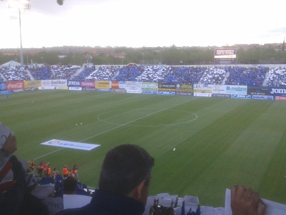 Leganes_VAVEL's tweet photo. Así espera Butarque a sus jugadores #LEGvLLA https://t.co/LJiNpSAUgg