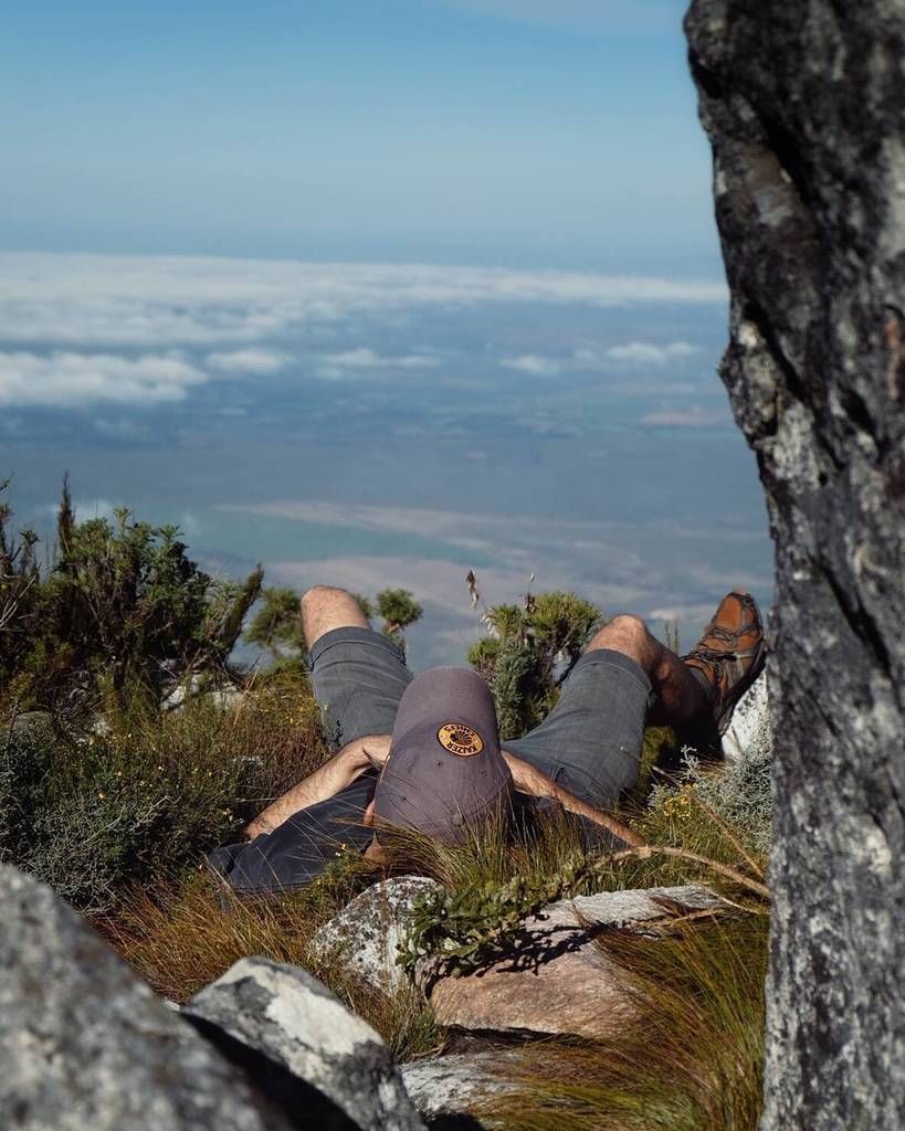 flyinghorsefoto's tweet photo. 40 winks at 1450m. #friendsofmarloth #twaalfuurkop https://t.co/rR1uvyy8yR https://t.co/PSEYouSPjq