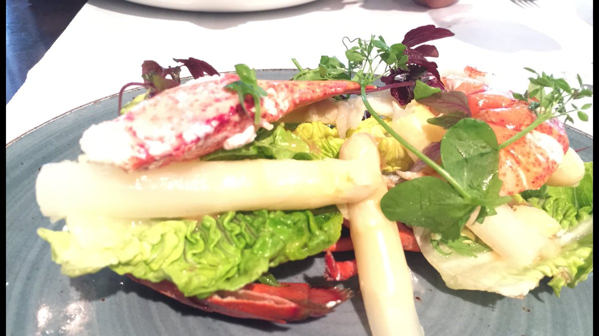 Garlic Lobster and aspergus