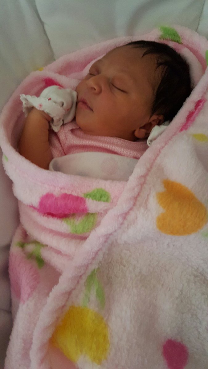 _Itsvelladuhh's tweet photo. How did I create something so perfect ? ๐๐๐ #princesslei https://t.co/12zLCm5RV1