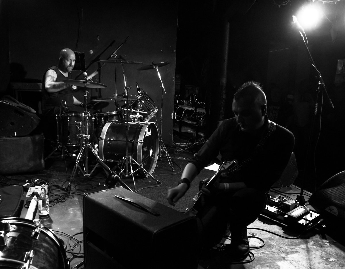 suedonovan's tweet photo. Good fun Friday night @strangedazefest, pics of @SonnyBondsDuo. https://t.co/WuAQMdbWwT