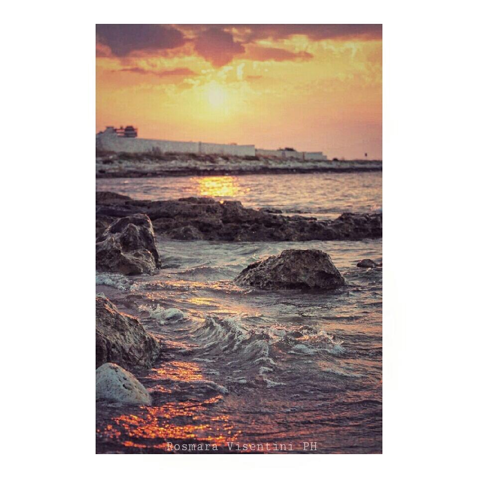 Rosmy86's tweet photo. • sunset • https://t.co/zlrQYkDOFD