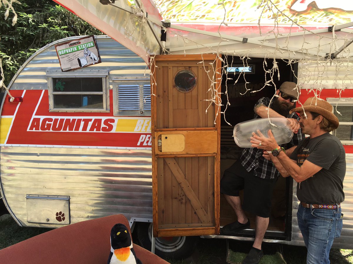 lagunitasbeer's tweet photo. W/help frm our fwends @BottleRockNapa & th #HopVapin station #BottleRock #Fusion was born! Try th fun @ th LAG Stage https://t.co/4vf57sF8fx