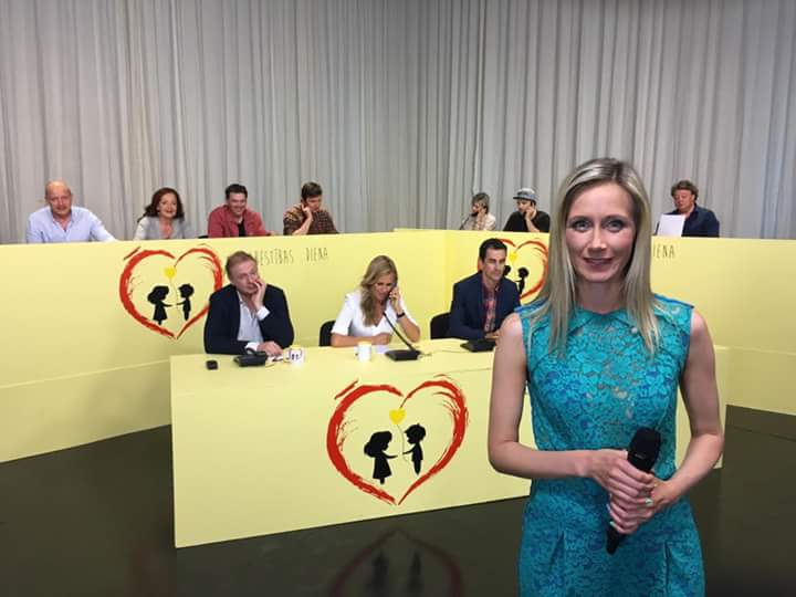 Ar milzīgu prieku esam sākuši #Labestībasdienas zvanu centra darbu šovakar!Zvani un ziedo 90006486!