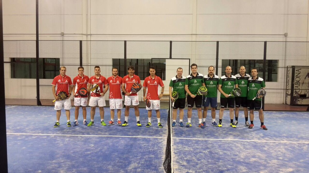 raborja2's tweet photo. @PADELaKademia C ganamos a aquagym C en la liga @aspadeljaen, 👏🏻👏🏻 grande el equipo, el objetivo está más cerca 💪🏼 https://t.co/oXf4bxW5Zd