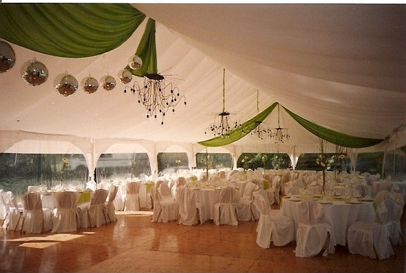 En Cano Carpas nos dedicamos al alquiler de carpas para todo tipo de eventos...