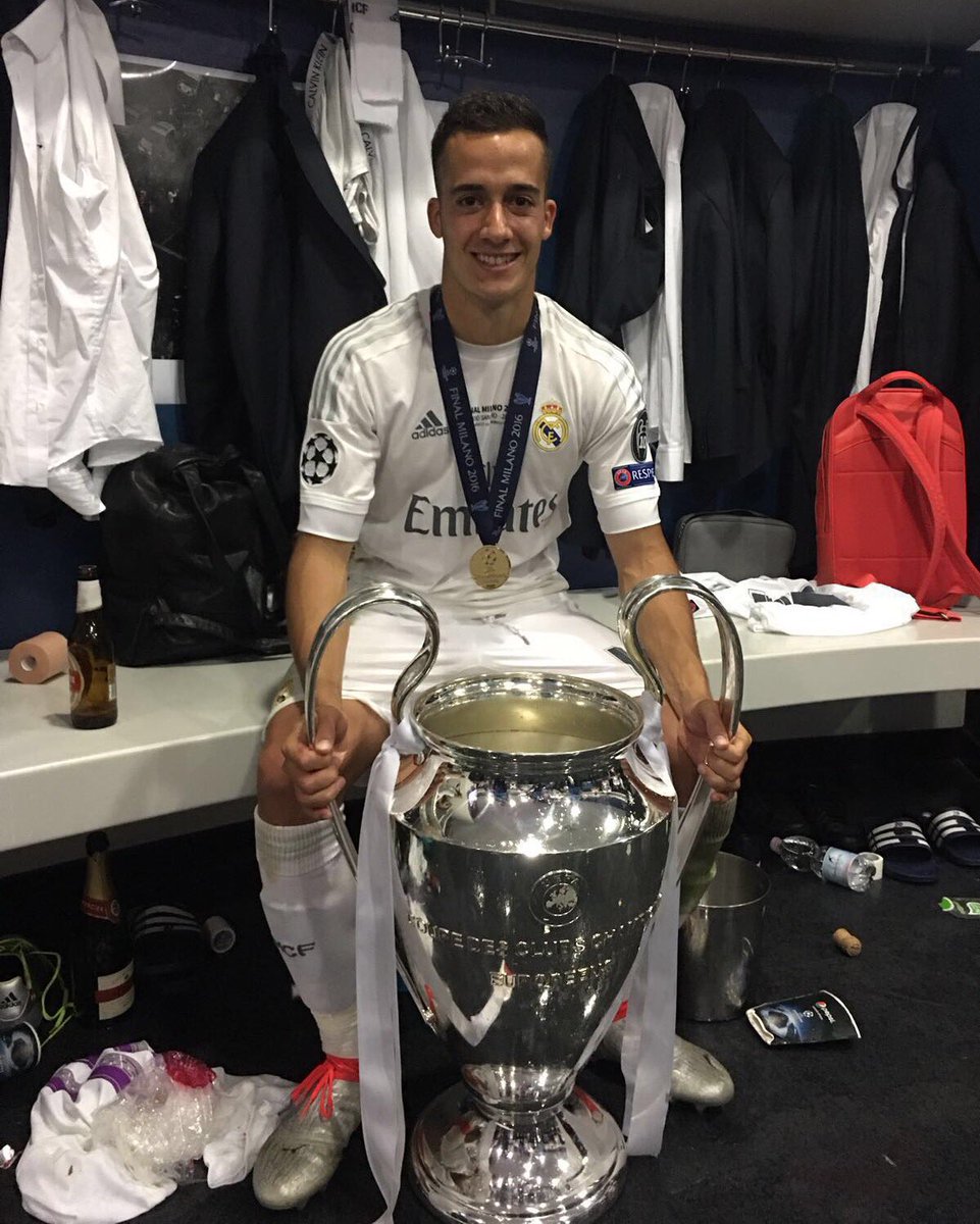 Lucasvazquez91's tweet photo. Que grande es ser madridista. 
#LaUndecima https://t.co/ReVtzrzebQ