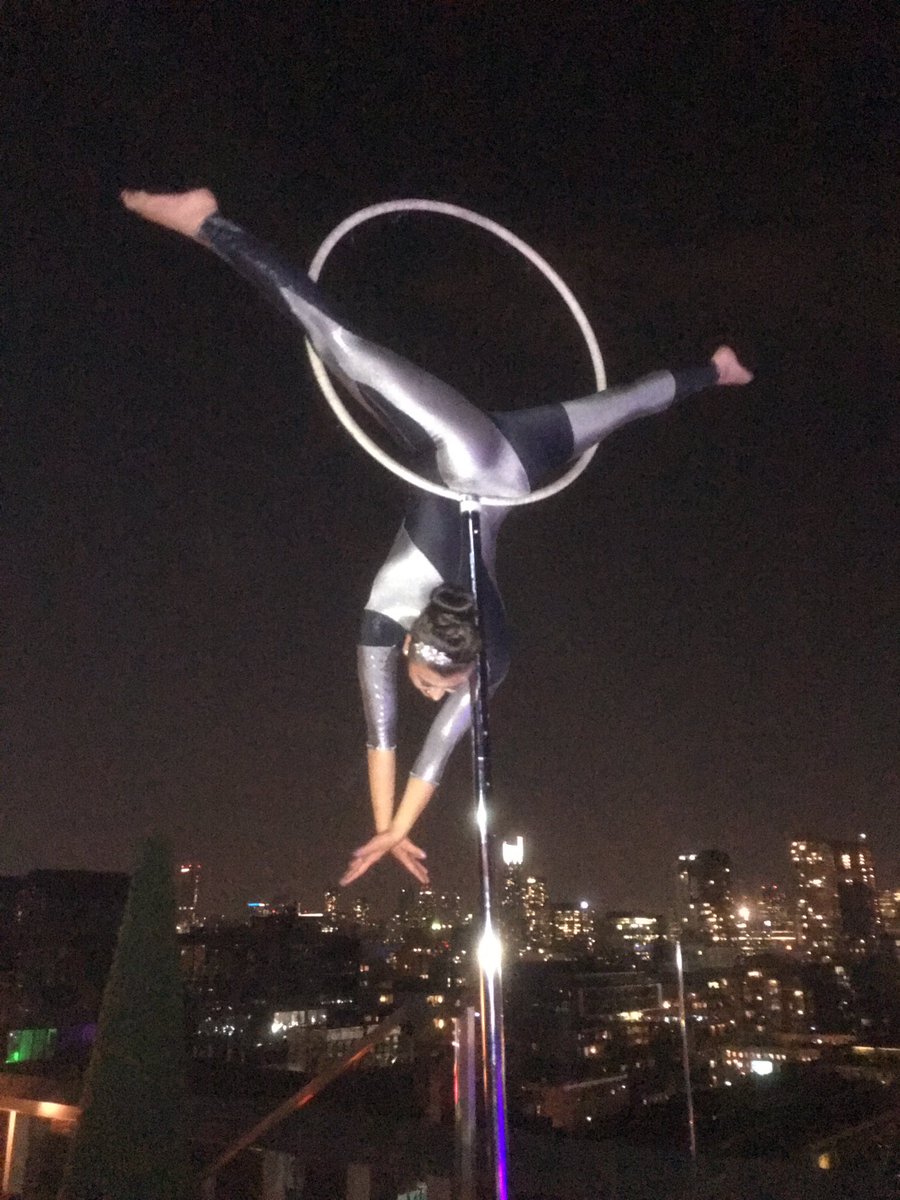 TDCEntertain's tweet photo. @ThompsonToronto our rooftop Aerialist was a hit! Amazing backdrop!#tdcsimplythebest https://t.co/Hc90bdKrKm