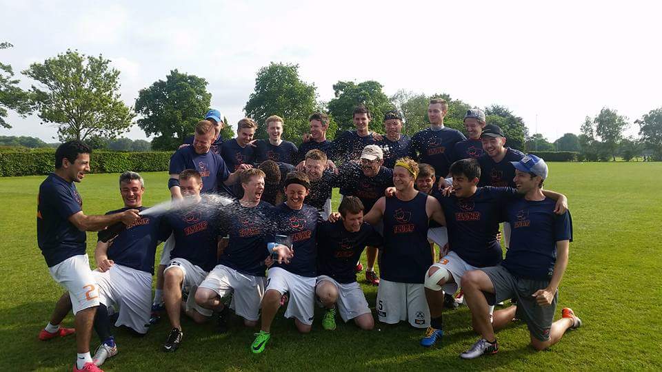 Congratulations to <a href="/Flump_Ultimate/">Flump</a> on their <a href="/UKUltimate/">UK Ultimate</a> #OWT1 #LondonCalling #victory