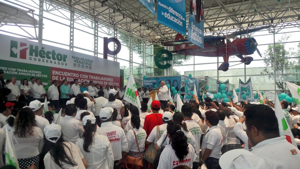Felder_Jimenez's tweet photo. Veracruz ya decidió
#EstamosListos
#EquipoPolítico
#YoConHector
#Vota5deJunio https://t.co/77A4LztWLJ