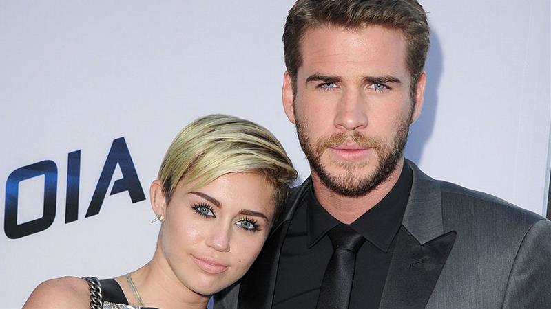 InStyleAus's tweet photo. @LiamHemsworth Opens Up About His Split From @mileysbae https://t.co/hvqJG1jYgc https://t.co/JnZLfol5uT