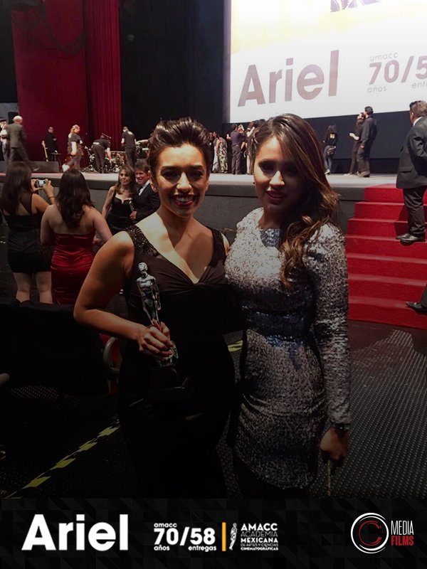 cmediafilmsmx's tweet photo. #CMediaFilms estuvo presente en la quincuagésima octava entrega de los #PremiosAriel en el #AuditorioNacional. https://t.co/Wl1QBa1GgG