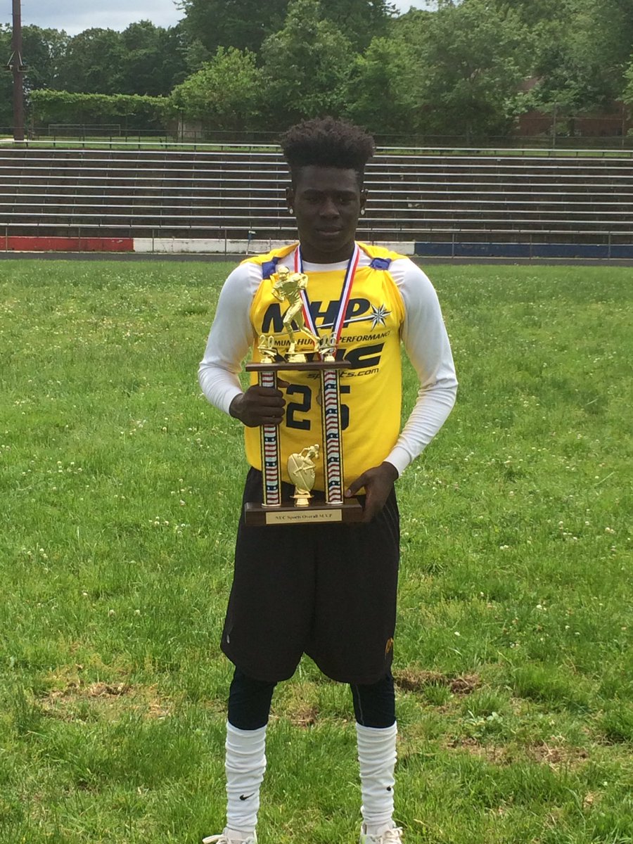 Today's overall MVP QB Christopher Ferguson of Friendship Collegiate High School. @NUCAnalyst @nucfootball