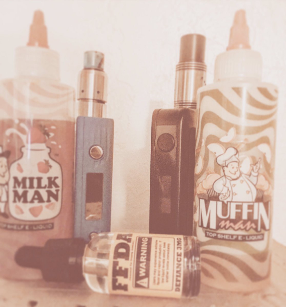 kyle_021715's tweet photo. Beautiful #vapelife #vapeporn #ivapeivote #vapecommunity https://t.co/BFYEbmk5dZ