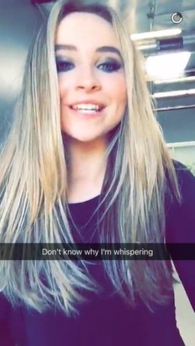 V:@Singer_Violetta Sent me a Snapchat late last night lol