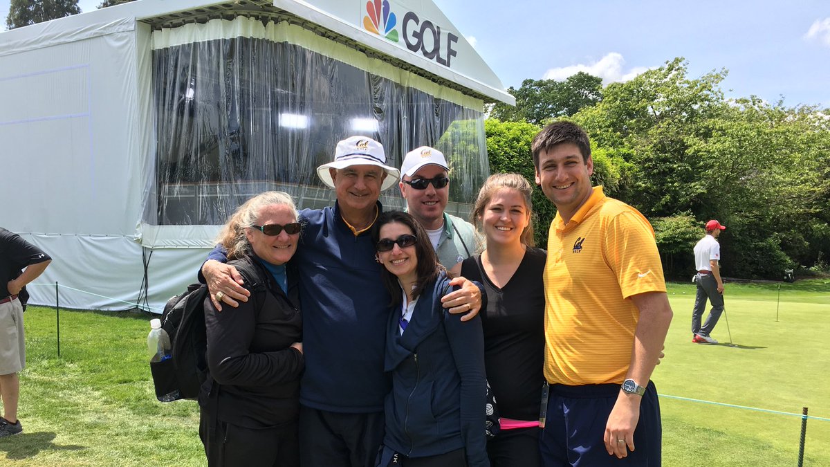 CalMensGolf's tweet photo. Great pic of Desimone family after today's third round at #NCAAGolf #WinItForSteve #GoBears #CalFamily #GolfChannel https://t.co/CkOcg74wgi