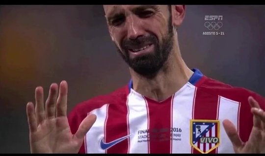 Franmiram10's tweet photo. Y esto es el Atleti,un sentimiento, no trates de entenderlo,estamos orgullosos de vosotros @Atleti 💜⚽ https://t.co/g34MrsPkNk