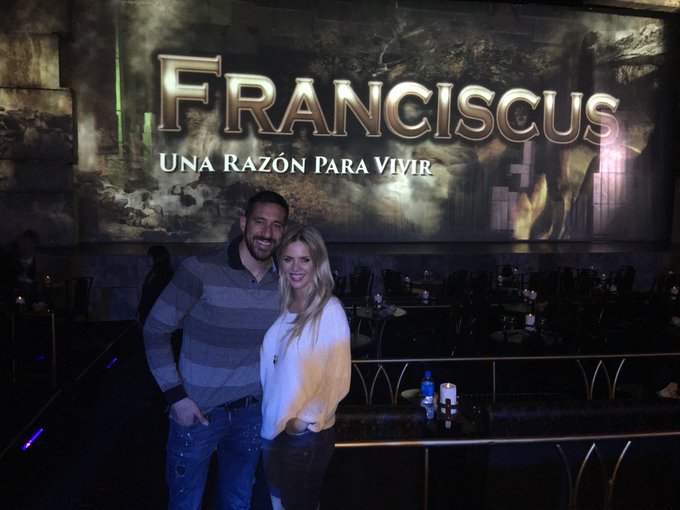 Fuimos a ver "Franciscus" con @elgalgojonas increíble!!! Hermosa!!  Hay que verla!! @flaviomendoza ?
