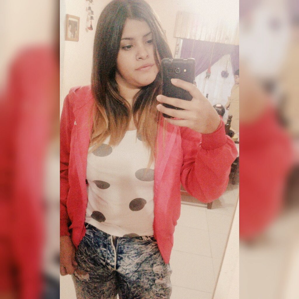 LaLiin87's tweet photo. Y en el camino te daré lo que me queda! Para poder, seguir así.. 
Seguime Y Te Sigo 👈👄👏
 #Meta200K https://t.co/A1zI4aKtvS