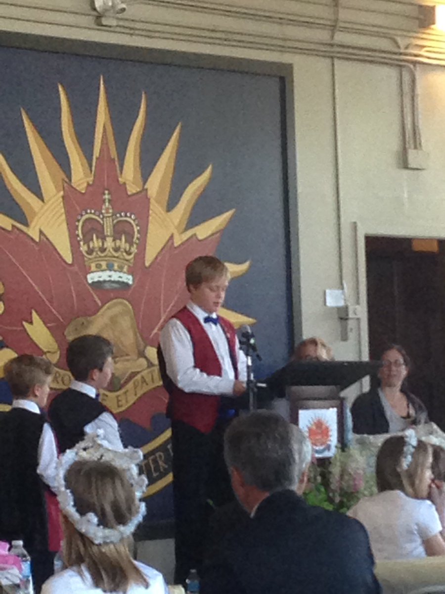 DConnellyNW's tweet photo. Final royal duty! #Mayday trivia at the #mayday2016 heritage picnic. #newwest https://t.co/ttnqNpBb2e