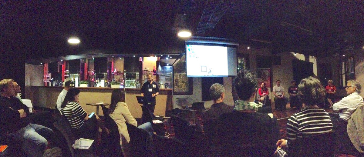 ThinkSyncs's tweet image. Superb session on #ThoracicUSS in pub last week by @EMUGs_ ! I have been scanning lungs almost daily since. Thanks!