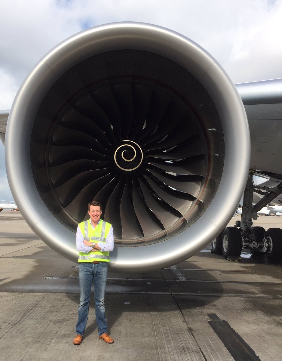 evansummerfield's tweet image. The Trent XWB on the A350. #CathayPacific #Rollsroyce #A350Cathay #A350