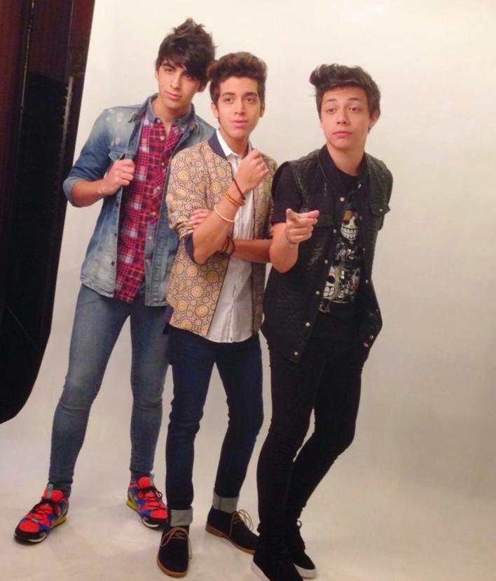 sonustersensen's tweet photo. #YoungAwardsMX
#BoyBandEnEspañol
Voto por @SonusBand
@tvjoven 💖 Sigan Votando #Sonusters https://t.co/tc86MGvgAn