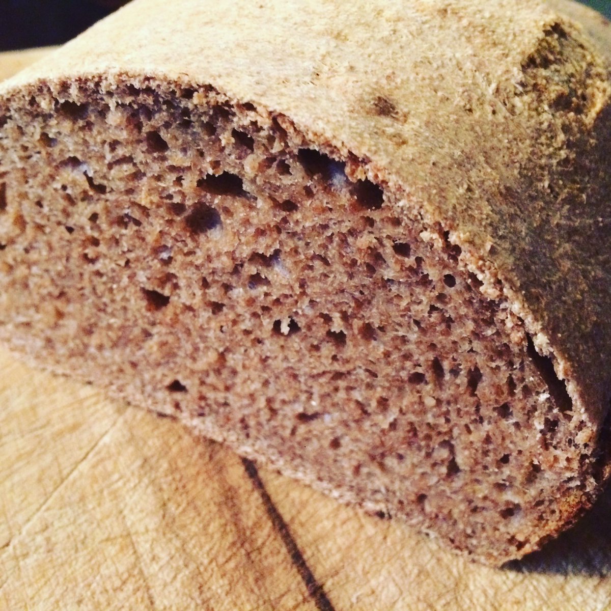 Behold, <a href="/michaelpollan/">Michael Pollan</a>: 1st edible 100% sourdough + sprouted WW! So proud o'my yeast babies for big fart maturity.
