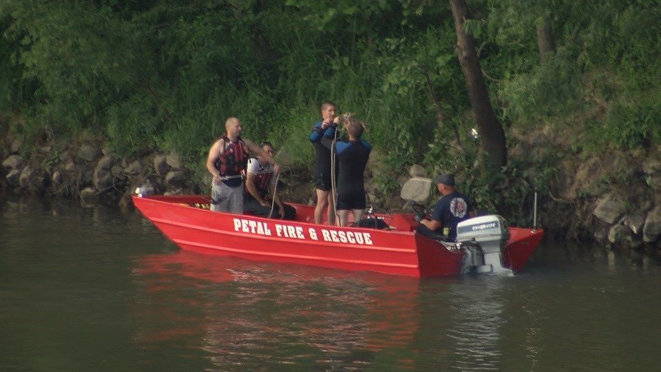 BREAKING 15yearold missing in the Leaf River>> WLOX Scoopnest