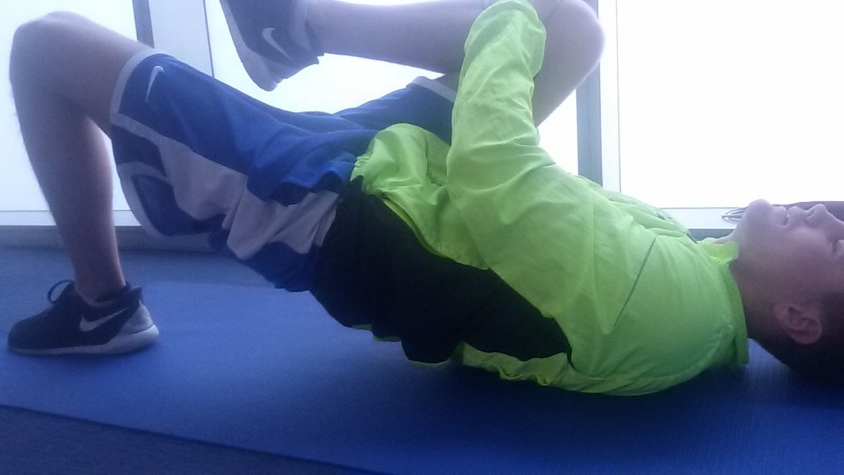 daithicoach's tweet image. Oz lightweight no.1 gettin early strt this morn in prep 4 July fight! Seriously focused guy! #boxingstrength #boxing