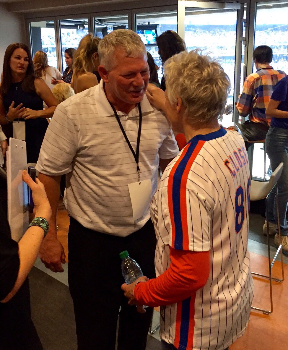 LennyDykstra's tweet photo. After the ceremony with Hall of Famer @TheGlennClose. #Mets86 #LGM #houseofnails https://t.co/nb8UVdqrZM