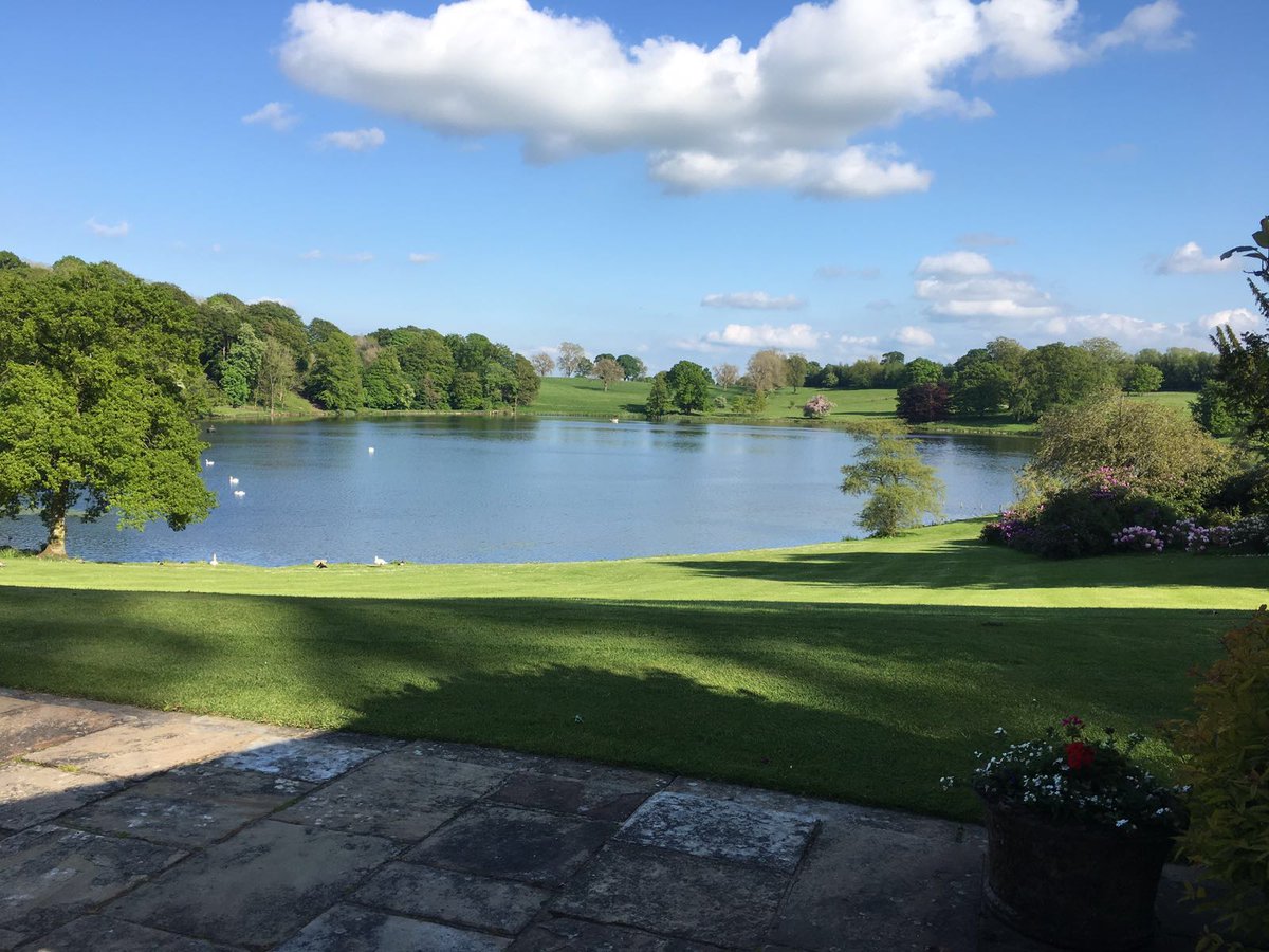 Absolutely stunning venue today! #wedding #conistonhotel #livemusic