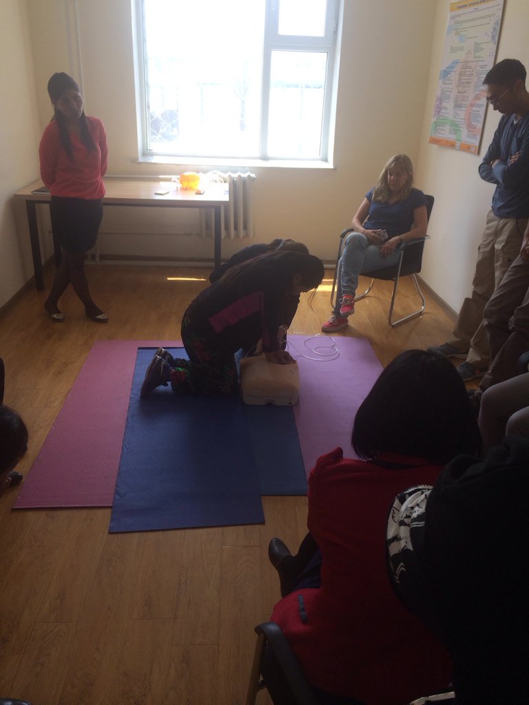 smsbendigo's tweet photo. CPR genghis style @cianmcdermott https://t.co/xmlXIr0182