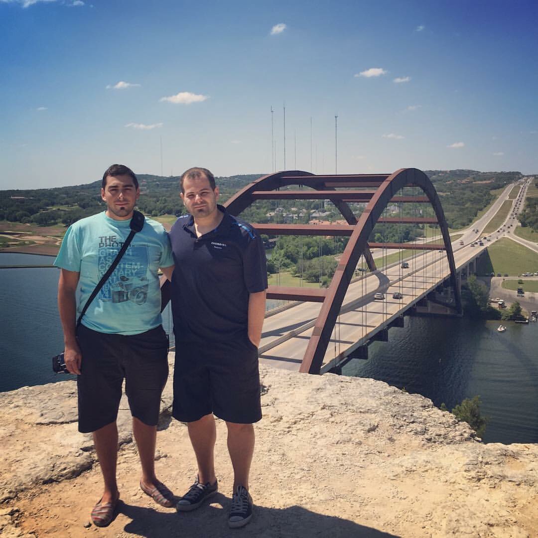 sebamanza's tweet photo. @RestoDelMundo13 #ivanenaustin @FranaDB 360 Bridge https://t.co/kklTFzc2bs
