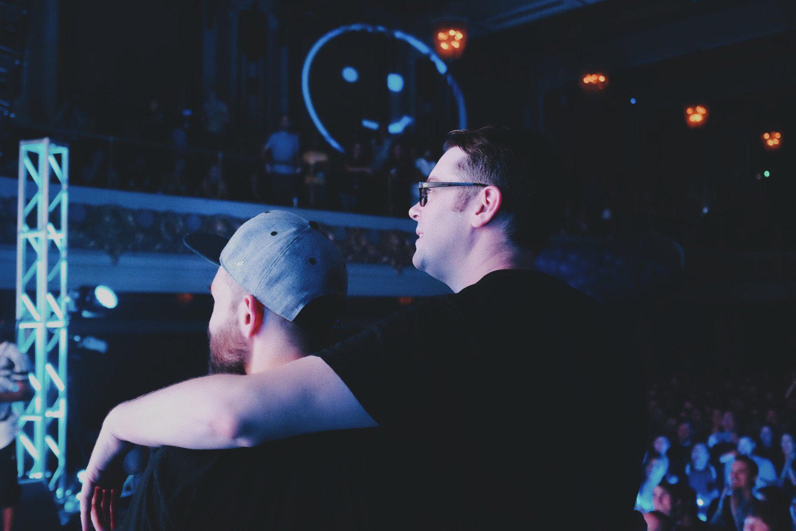 CjrNL9fUoAEgJM6.jpg:large