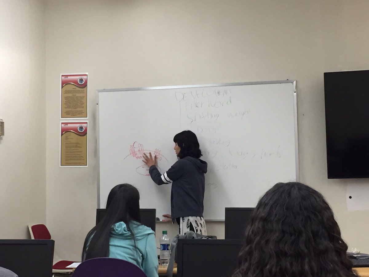 DFB2017's tweet photo. Although #DFB2016 is over, there are still many moments to share. Like this one when we practiced public speaking! https://t.co/mFW7pk6KkQ